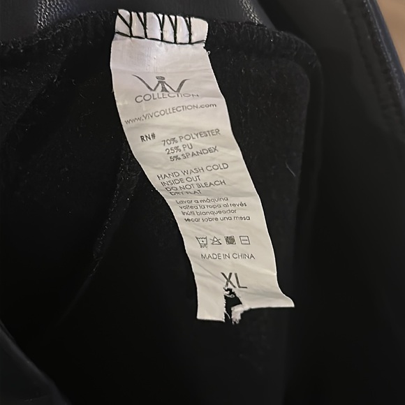 NWOT VIV Collection High waisted Fleece-Lined Faux Leather Leggings size XL - Picture 6 of 6